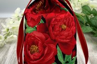 Red Floral Tarot Bag/ Custom Tarot Pouch/ Keepsake Bag / Drawstring Bag / Oracle Bag / Crystal Bag / Tarot Pouch / Cosmetic Bag