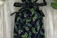 Herbal VineTarot Bag/ Custom Tarot Pouch/ Keepsake Bag / Drawstring Bag / Oracle Bag / Crystal Bag / Tarot Pouch / Cosmetic Bag