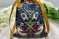 William Morris Tarot Bag/ Custom Tarot Bag/ Keepsake Bag / Drawstring Bag / Oracle Bag / Jewelry Bag / Crystal Bag / Gift Bag / Tarot Pouch