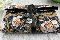 Reversible Silk Lined Tarot Wrap/ William Morris Tarot Wrap / Tarot Supplies / Tarot Deck Storage / Tarot Cloth / Tarot Supplies / Altar
