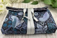 Reversible Silk Lined Tarot Wrap/ William Morris Tarot Wrap / Tarot Supplies / Tarot Deck Storage / Tarot Cloth / Tarot Supplies / Altar