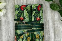 Reversible Silk Lined Tarot Wrap/ William Morris Tarot Wrap / Tarot Supplies / Tarot Deck Storage / Tarot Cloth / Tarot Supplies / Altar