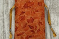 Leaves Tarot Bag/ Custom Tarot Pouch/ Keepsake Bag / Drawstring Bag / Oracle Bag / Crystal Bag / Tarot Pouch / Cosmetic Bag
