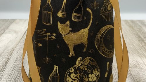Witchy Tarot Bag/ Custom Tarot Pouch/ Keepsake Bag / Drawstring Bag / Oracle Bag / Crystal Bag / Tarot Pouch / Cosmetic Bag