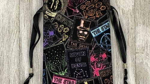 Card Design Tarot Bag/ Custom Tarot Pouch/ Keepsake Bag / Drawstring Bag / Oracle Bag / Crystal Bag / Tarot Pouch / Cosmetic Bag