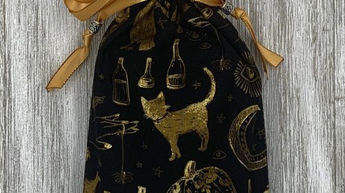 Witchy Tarot Bag/ Custom Tarot Pouch/ Keepsake Bag / Drawstring Bag / Oracle Bag / Crystal Bag / Tarot Pouch / Cosmetic Bag