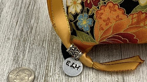 Autumn Flowers Tarot Bag/ Custom Tarot Pouch/ Keepsake Bag / Drawstring Bag / Oracle Bag / Crystal Bag / Tarot Pouch / Cosmetic Bag