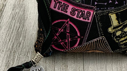 Card Design Tarot Bag/ Custom Tarot Pouch/ Keepsake Bag / Drawstring Bag / Oracle Bag / Crystal Bag / Tarot Pouch / Cosmetic Bag