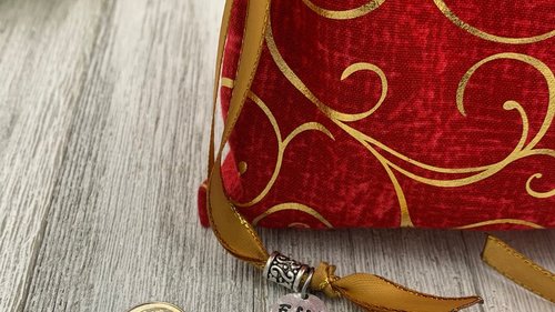 Gold Scrolls Tarot Bag/ Custom Tarot Pouch/ Keepsake Bag / Drawstring Bag / Oracle Bag / Crystal Bag / Tarot Pouch / Cosmetic Bag
