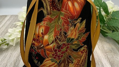 Harvest Tarot Bag/ Custom Tarot Pouch/ Keepsake Bag / Drawstring Bag / Oracle Bag / Crystal Bag / Tarot Pouch / Cosmetic Bag