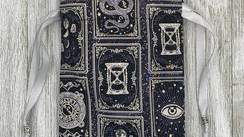 Witchy Card Design Tarot Bag/ Custom Tarot Pouch/ Keepsake Bag / Drawstring Bag / Oracle Bag / Crystal Bag / Tarot Pouch / Cosmetic Bag