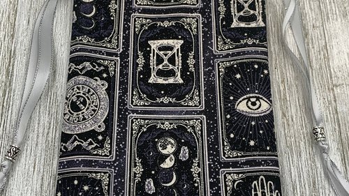 Witchy Card Design Tarot Bag/ Custom Tarot Pouch/ Keepsake Bag / Drawstring Bag / Oracle Bag / Crystal Bag / Tarot Pouch / Cosmetic Bag