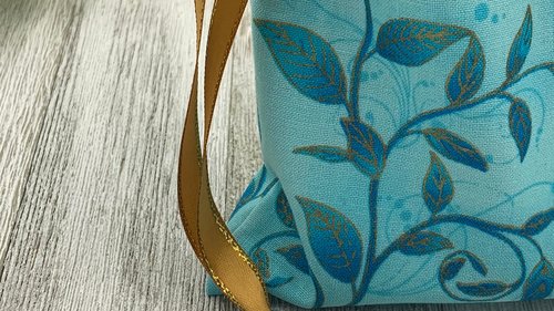 Blue Leaves Tarot Bag/ Custom Tarot Pouch/ Keepsake Bag / Drawstring Bag / Oracle Bag / Crystal Bag / Tarot Pouch / Cosmetic Bag