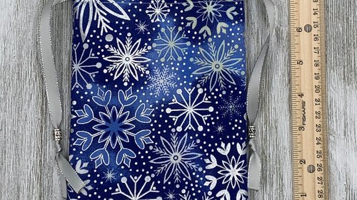 Snowflake Tarot Bag/ Custom Tarot Pouch/ Keepsake Bag / Drawstring Bag / Oracle Bag / Crystal Bag / Tarot Pouch / Cosmetic Bag