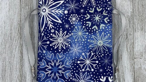Snowflake Tarot Bag/ Custom Tarot Pouch/ Keepsake Bag / Drawstring Bag / Oracle Bag / Crystal Bag / Tarot Pouch / Cosmetic Bag