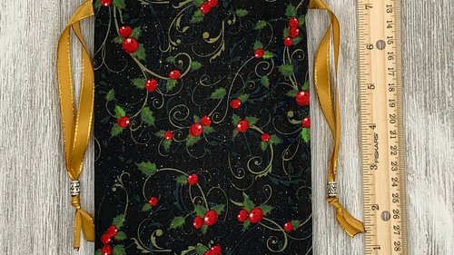 Berry Tarot Bag/ Custom Tarot Pouch/ Keepsake Bag / Drawstring Bag / Oracle Bag / Crystal Bag / Tarot Pouch / Cosmetic Bag