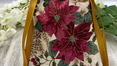 Poinsettia Tarot Bag/ Custom Tarot Pouch/ Keepsake Bag / Drawstring Bag / Oracle Bag / Crystal Bag / Tarot Pouch / Cosmetic Bag