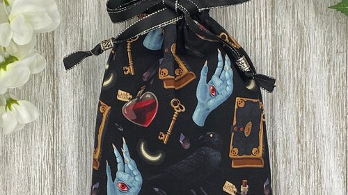 Witchy Eye Raven Tarot Bag/ Custom Tarot Pouch/ Keepsake Bag / Drawstring Bag / Oracle Bag / Crystal Bag / Tarot Pouch / Cosmetic Bag