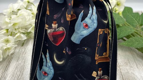 Witchy Eye Raven Tarot Bag/ Custom Tarot Pouch/ Keepsake Bag / Drawstring Bag / Oracle Bag / Crystal Bag / Tarot Pouch / Cosmetic Bag