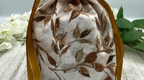 Leaves Tarot Bag/ Custom Tarot Bag / Keepsake Bag / Drawstring Bag / Oracle Bag / Jewelry Bag / Crystal Bag / Gift Bag / Tarot Pouch