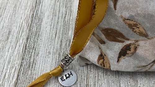 Leaves Tarot Bag/ Custom Tarot Bag / Keepsake Bag / Drawstring Bag / Oracle Bag / Jewelry Bag / Crystal Bag / Gift Bag / Tarot Pouch