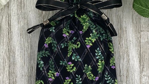 Herbal VineTarot Bag/ Custom Tarot Pouch/ Keepsake Bag / Drawstring Bag / Oracle Bag / Crystal Bag / Tarot Pouch / Cosmetic Bag