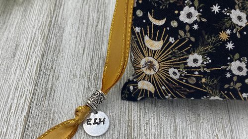 Bee Moon Phase Tarot Bag/ Custom Tarot Pouch/ Keepsake Bag / Drawstring Bag / Oracle Bag / Crystal Bag / Tarot Pouch / Cosmetic Bag