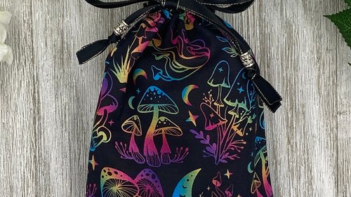 Mushroom Moon Tarot Bag/ Custom Tarot Pouch/ Keepsake Bag / Drawstring Bag / Oracle Bag / Crystal Bag / Tarot Pouch / Cosmetic Bag