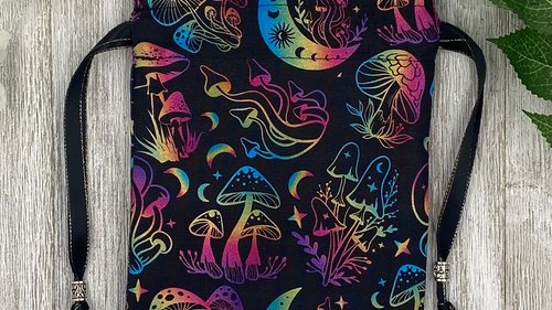 Mushroom Moon Tarot Bag/ Custom Tarot Pouch/ Keepsake Bag / Drawstring Bag / Oracle Bag / Crystal Bag / Tarot Pouch / Cosmetic Bag