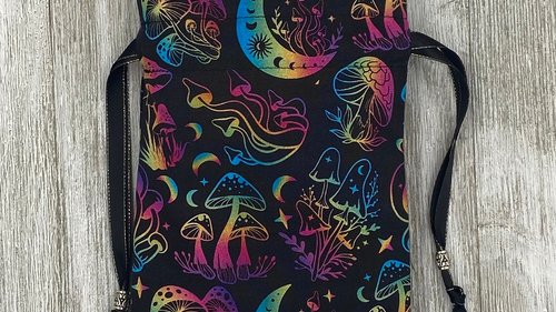 Mushroom Moon Tarot Bag/ Custom Tarot Pouch/ Keepsake Bag / Drawstring Bag / Oracle Bag / Crystal Bag / Tarot Pouch / Cosmetic Bag