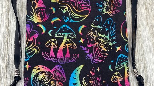 Mushroom Moon Tarot Bag/ Custom Tarot Pouch/ Keepsake Bag / Drawstring Bag / Oracle Bag / Crystal Bag / Tarot Pouch / Cosmetic Bag