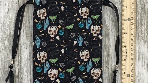 Snakes Tarot Bag/ Custom Tarot Pouch/ Keepsake Bag / Drawstring Bag / Oracle Bag / Crystal Bag / Tarot Pouch / Cosmetic Bag