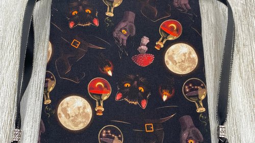 Witchy Cat Tarot Bag/ Custom Tarot Pouch/ Keepsake Bag / Drawstring Bag / Oracle Bag / Crystal Bag / Tarot Pouch / Cosmetic Bag
