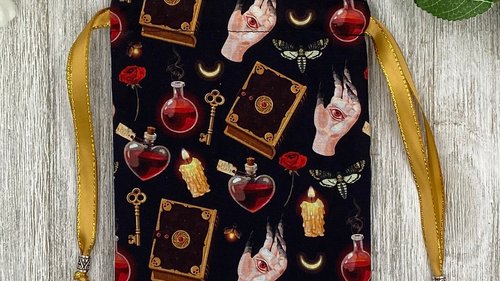 Witchy Rose Tarot Bag/ Custom Tarot Pouch/ Keepsake Bag / Drawstring Bag / Oracle Bag / Crystal Bag / Tarot Pouch / Cosmetic Bag