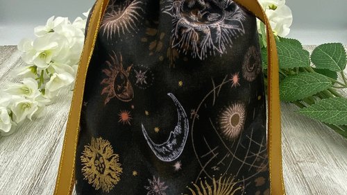 Sun Moon Tarot Bag/ Custom Tarot Pouch/ Keepsake Bag / Drawstring Bag / Oracle Bag / Crystal Bag / Tarot Pouch / Cosmetic Bag