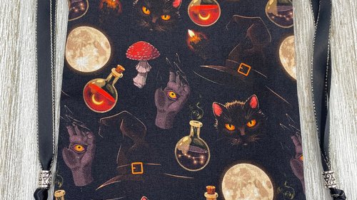 Witchy Cat Tarot Bag/ Custom Tarot Pouch/ Keepsake Bag / Drawstring Bag / Oracle Bag / Crystal Bag / Tarot Pouch / Cosmetic Bag