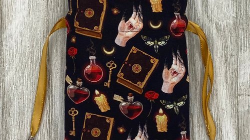 Witchy Rose Tarot Bag/ Custom Tarot Pouch/ Keepsake Bag / Drawstring Bag / Oracle Bag / Crystal Bag / Tarot Pouch / Cosmetic Bag