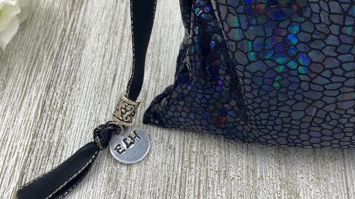 Holographic Tarot Bag/ Custom Tarot Pouch/ Keepsake Bag / Drawstring Bag / Oracle Bag / Crystal Bag / Tarot Pouch / Cosmetic Bag