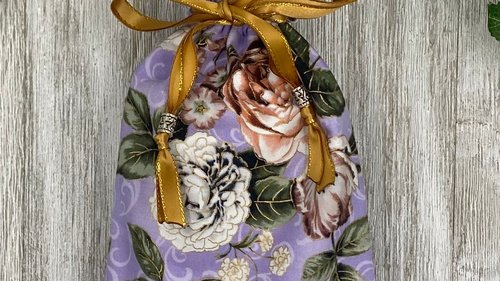 Floral Tarot Bag/ Custom Tarot Bag/ Keepsake Bag / Drawstring Bag / Oracle Bag / Jewelry Bag / Crystal Bag / Gift Bag / Tarot Pouch