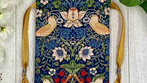 William Morris Tarot Bag/ Custom Tarot Bag/ Keepsake Bag / Drawstring Bag / Oracle Bag / Jewelry Bag / Crystal Bag / Gift Bag / Tarot Pouch