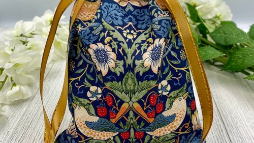 William Morris Tarot Bag/ Custom Tarot Bag/ Keepsake Bag / Drawstring Bag / Oracle Bag / Jewelry Bag / Crystal Bag / Gift Bag / Tarot Pouch