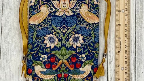 William Morris Tarot Bag/ Custom Tarot Bag/ Keepsake Bag / Drawstring Bag / Oracle Bag / Jewelry Bag / Crystal Bag / Gift Bag / Tarot Pouch