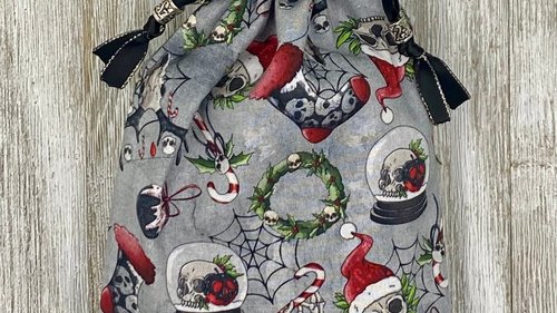 Creepy Christmas Tarot Bag/ Custom Tarot Pouch/ Keepsake Bag / Drawstring Bag / Oracle Bag / Crystal Bag / Tarot Pouch / Cosmetic Bag
