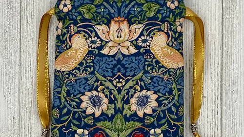 William Morris Tarot Bag/ Custom Tarot Bag/ Keepsake Bag / Drawstring Bag / Oracle Bag / Jewelry Bag / Crystal Bag / Gift Bag / Tarot Pouch