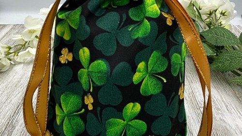 Clover Tarot Bag/ Keepsake Bag / Drawstring Bag / Oracle Bag / Jewelry Bag / Crystal Bag / Gift Bag / Tarot Pouch