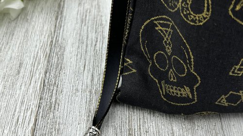 Skull Snake Tarot Bag/ Custom Tarot Pouch/ Keepsake Bag / Drawstring Bag / Oracle Bag / Crystal Bag / Tarot Pouch / Cosmetic Bag