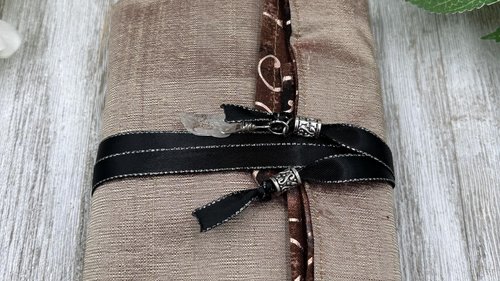 Reversible Silk Lined Tarot Wrap/ Swirls Tarot Wrap / Tarot Supplies / Tarot Deck Storage / Tarot Cloth / Tarot Supplies / Altar
