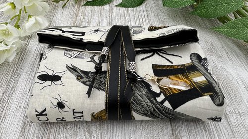 Reversible Cotton Lined Tarot Wrap/ HalloweenTarot Wrap / Tarot Supplies / Tarot Deck Storage / Tarot Cloth / Tarot Supplies / Altar