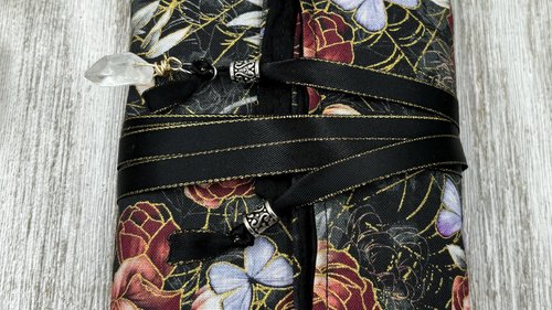 Reversible Silk Lined Tarot Wrap/ Floral SiderWeb Tarot Wrap / Tarot Supplies / Tarot Deck Storage / Tarot Cloth / Tarot Supplies / Altar