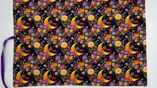 Reversible Silk Lined Tarot Wrap/ Moon Tarot Wrap / Tarot Supplies / Tarot Deck Storage / Tarot Cloth / Tarot Supplies / Altar